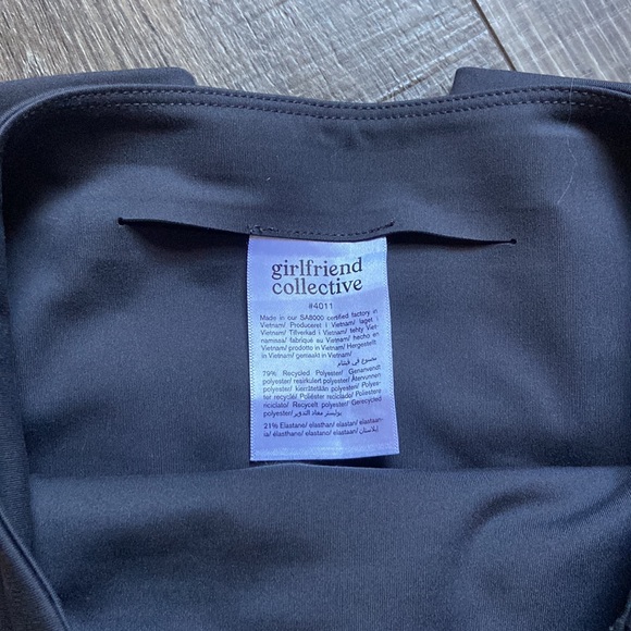 High Rise Bike Shorts - Picture 8 of 8